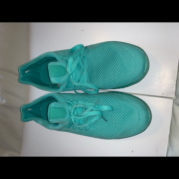 Lafare Size 12 athletic shoe Mint Green - Picture 2 of 6